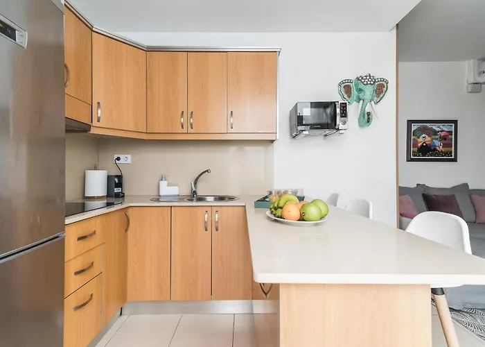 Home2Book El Perenquen Las Canteras